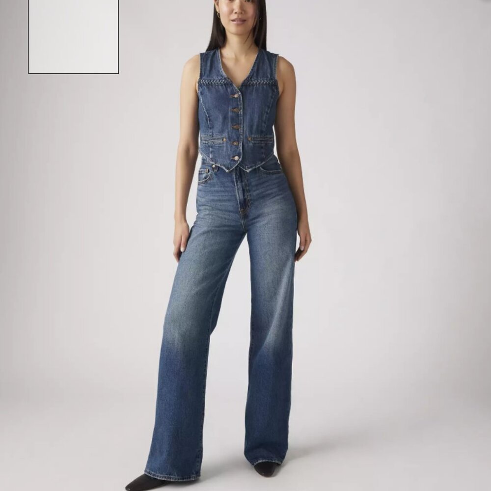 Levi's Ribcage wide Leg Medium Blue Jeans Size 24 x 32